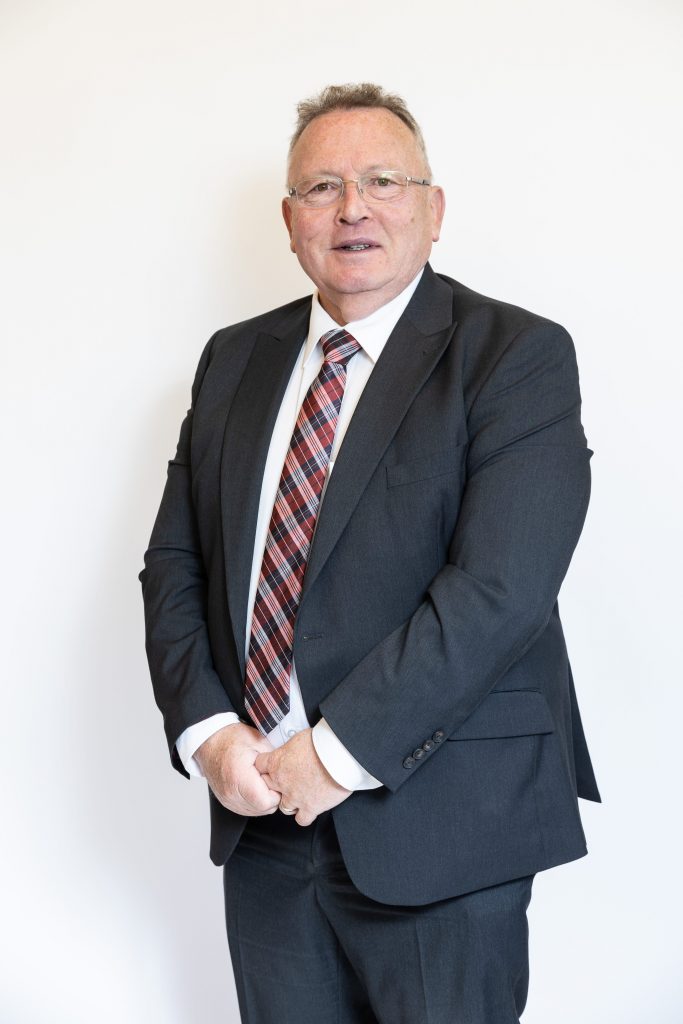 Johnston Reid-2-min Mr Johnston Reid Principal